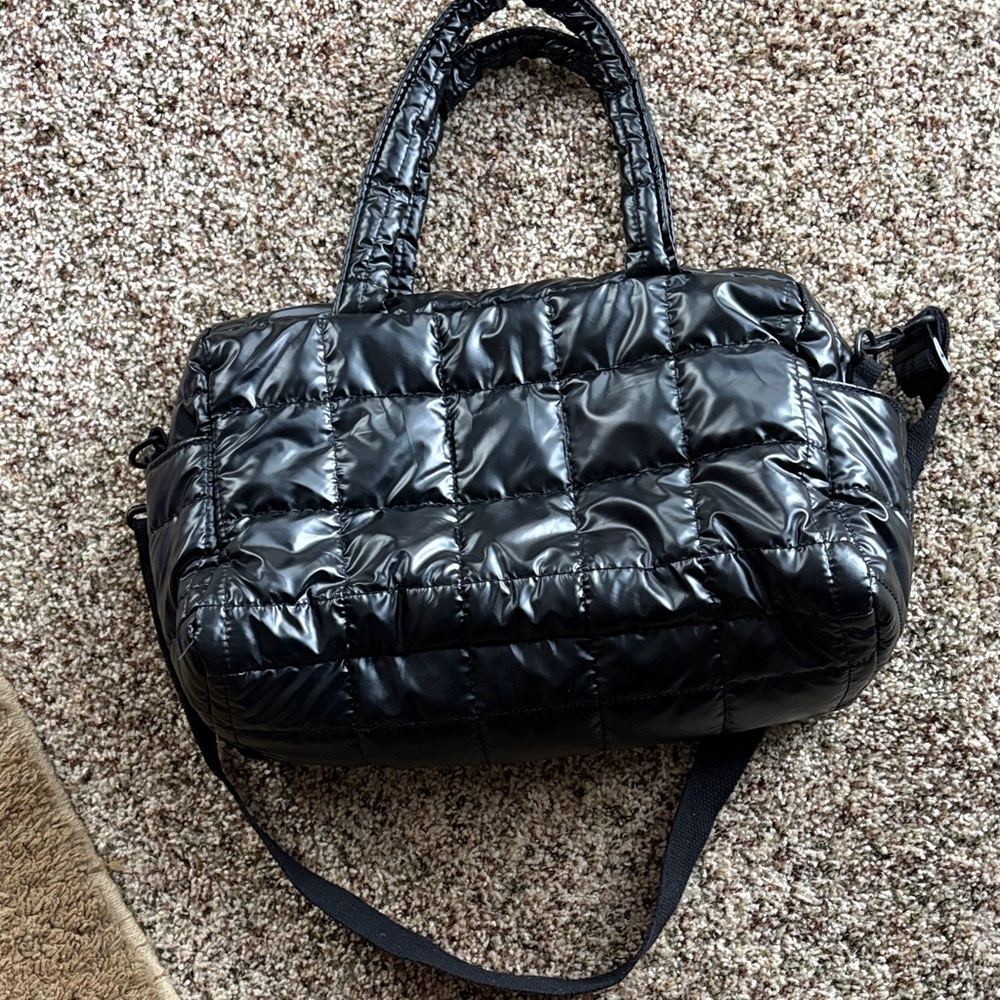 Elegant Black Quilted Shoulder Bag